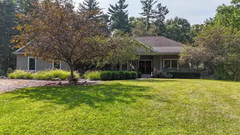 1932 N 600 W, Huntington, IN 46750