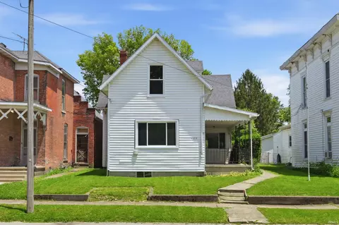 135 S Jefferson St, Knightstown, IN 46148