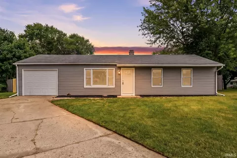 56544 Lantz Blvd, Elkhart, IN 46516