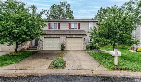 627 W Bayberry Ct, Bloomington, IN 47401