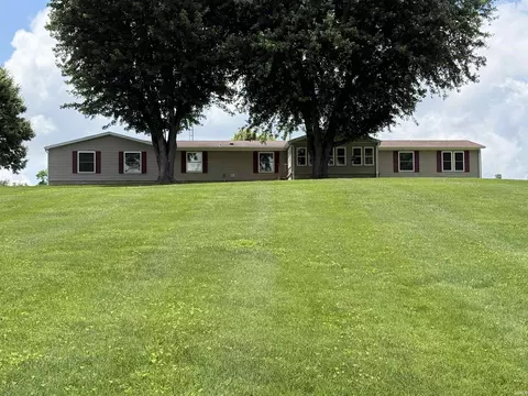 617 Mundell Church Rd, Heltonville, IN 47436