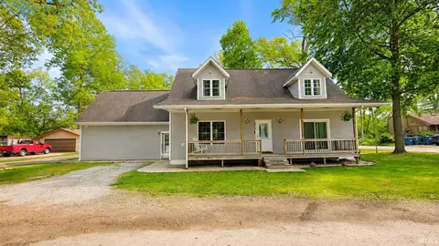 7838 N Topinabee, Walkerton, IN 46574