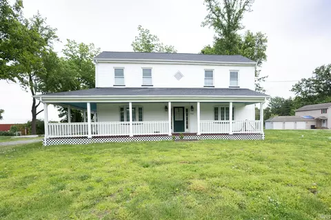 7162 Main St, Wadesville, IN 47638