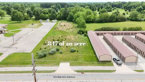 West Shafer Drive, Monticello, IN 47960