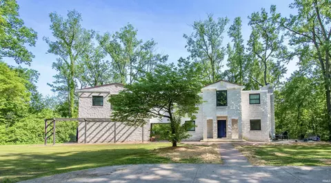 9903 Circlewood Dr, Fort Wayne, IN 46804