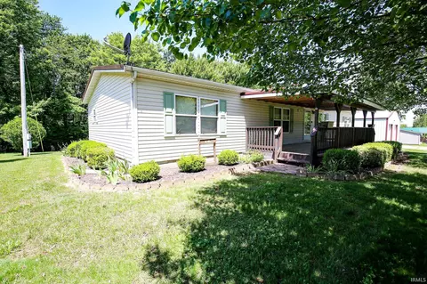 6858 S Greentuck Dr, Owensburg, IN 47453
