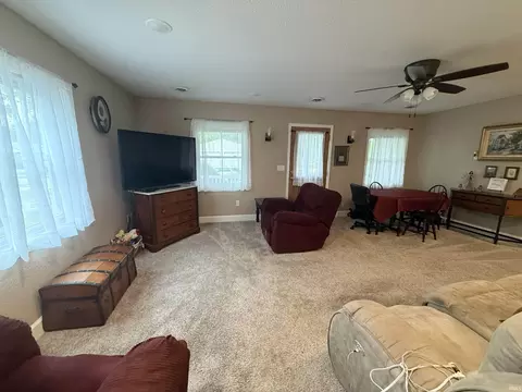 Living - 304 E Race St, Odon, IN 47562 photo 4 of 4