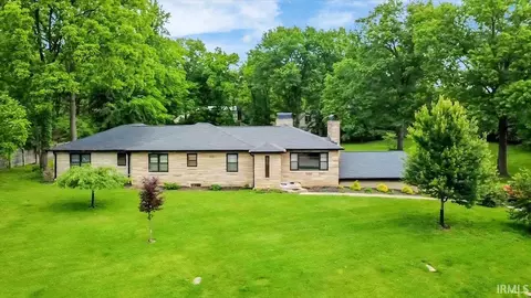 Exterior - 2215 E Covenanter Dr, Bloomington, IN 47401 photo 3 of 10