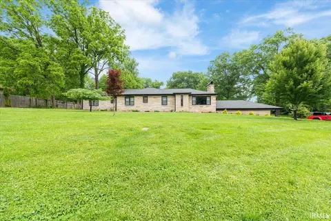 Exterior - 2215 E Covenanter Dr, Bloomington, IN 47401 photo 8 of 10