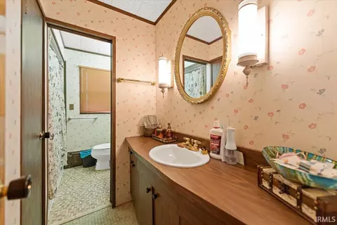 Bath - 2215 E Covenanter Dr, Bloomington, IN 47401 photo 2 of 2