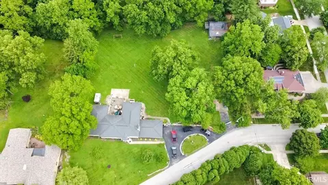 View/Area - 2215 E Covenanter Dr, Bloomington, IN 47401 photo 3 of 4