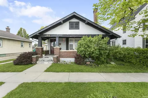 412 E 4th St, Mishawaka, IN 46544