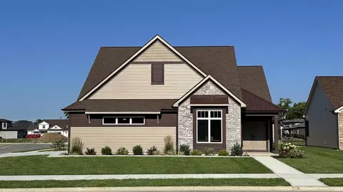 17909 Seahawk Ln, Huntertown, IN 46748