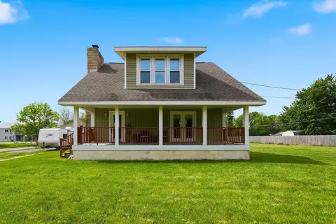 801 Drake Rd, Kendallville, IN 46755