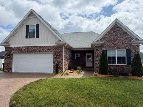 8464 Wyatt Ct, Newburgh, IN 47630