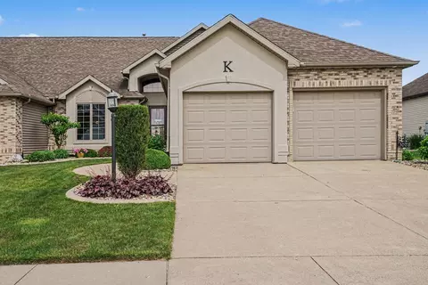 1073 Blackstone Blvd, Nappanee, IN 46550