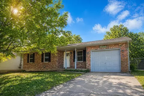 615 Kiper Ave, Boonville, IN 47601