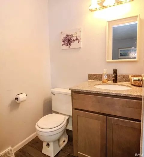 Bath - 1280 S 300 E, Knox, IN 46534 photo 1 of 2