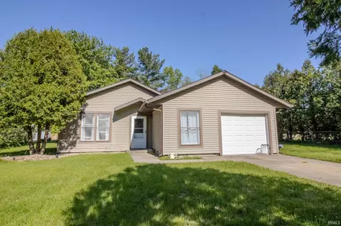 1280 S 300 E, Knox, IN 46534