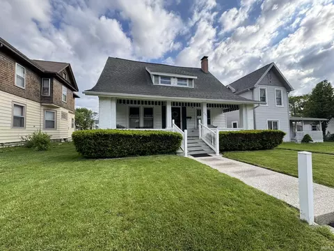 806 W 6th St, Marion, IN 46953
