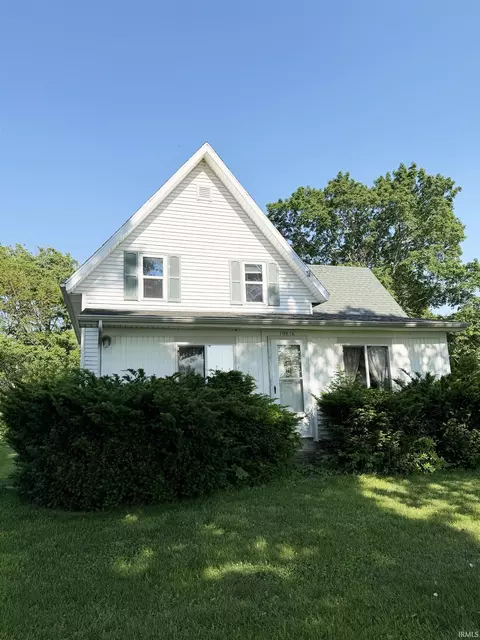19818 Linden Rd, Argos, IN 46501