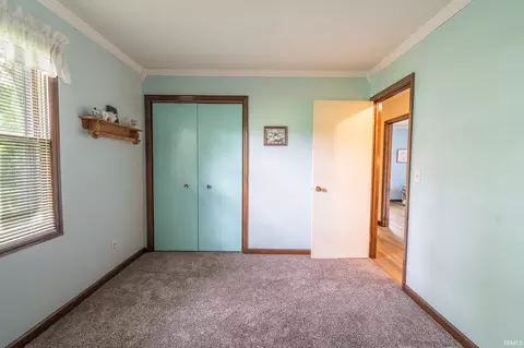 Bedroom - 1069 Mitten Dr, Wabash, IN 46992 photo 6 of 6