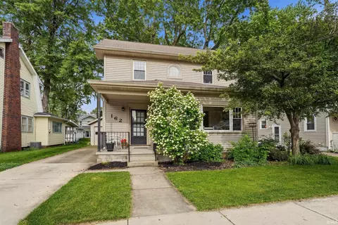 162 Manor Ave, Elkhart, IN 46516