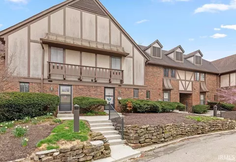 2257 Rome Dr, Indianapolis, IN 46228