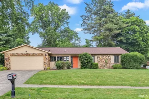 4304 E Walpole Ln, Bloomington, IN 47408