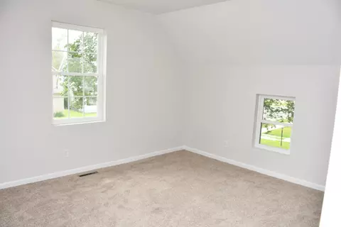 Bedroom - 626 Bower St, Elkhart, IN 46514 photo 3 of 4