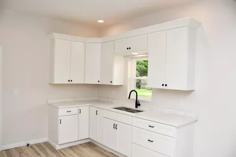 Kitchen - 626 Bower St, Elkhart, IN 46514 photo 1 of 1