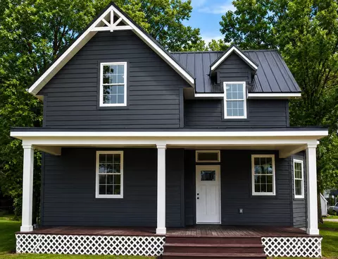 626 Bower St, Elkhart, IN 46514