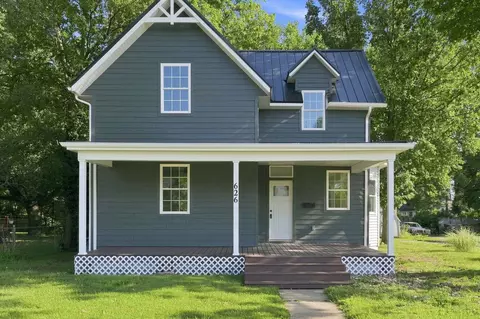 Exterior - 626 Bower St, Elkhart, IN 46514 photo 1 of 7
