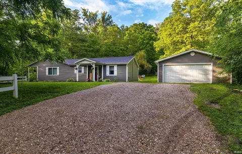 3822 Johnson Rd, Boonville, IN 47601