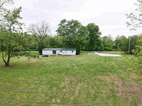 8117 S 500 E Rd, Jonesboro, IN 46938
