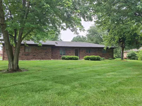1401 Ruhl Garden Ct, Kokomo, IN 46902