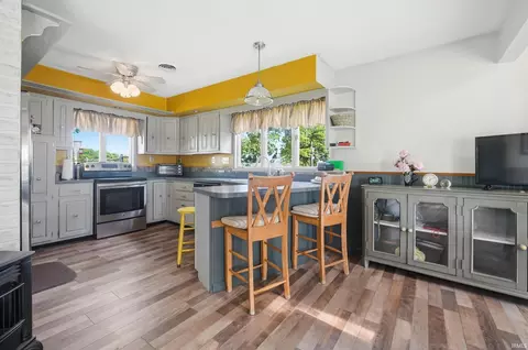 Kitchen - 3900 S 1200 E, Lagrange, IN 46761 photo 1 of 3