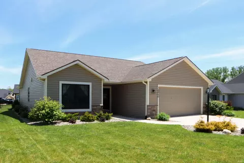 16860 Hatstick Ct, Fort Wayne, IN 46845