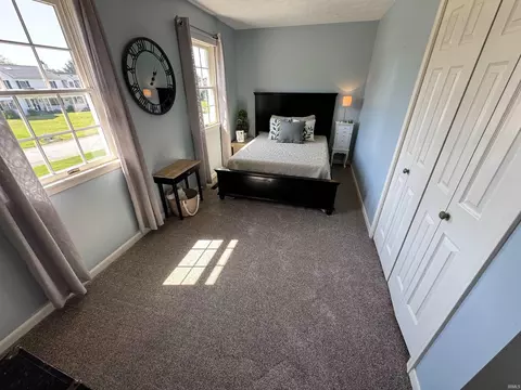 Bedroom - 52220 Arrowhead Cir, Granger, IN 46530 photo 4 of 8