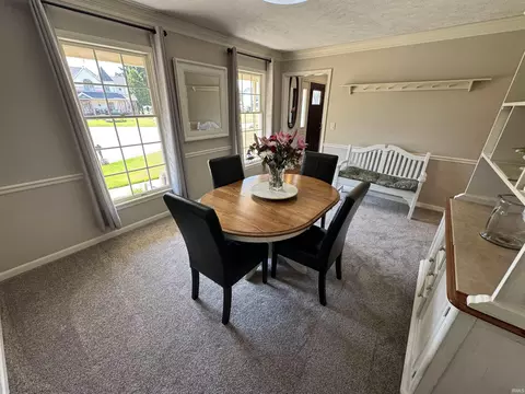 Dining - 52220 Arrowhead Cir, Granger, IN 46530 photo 2 of 5