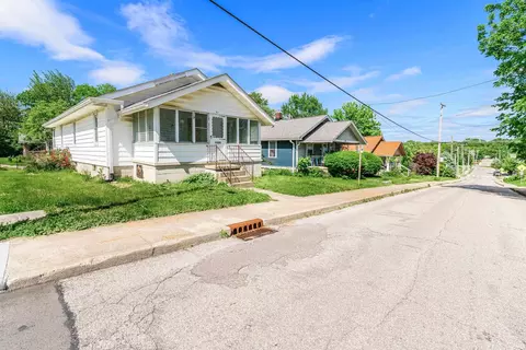 322 W Dodds St, Bloomington, IN 47403 photo 3