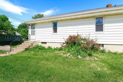 322 W Dodds St, Bloomington, IN 47403 photo 4