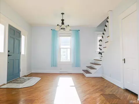 Entry Way - 217 E Central Ave, Bluffton, IN 46714 photo 1 of 3