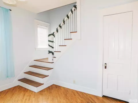 Entry Way - 217 E Central Ave, Bluffton, IN 46714 photo 2 of 3
