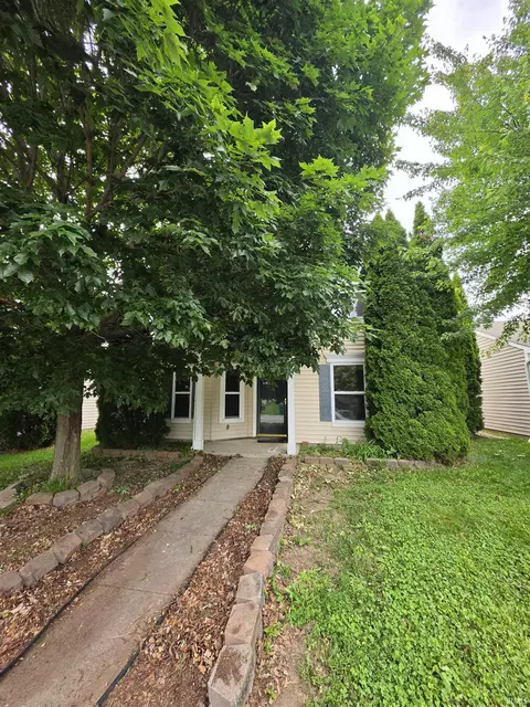 2690 Priest Dr, Lafayette, IN 47909