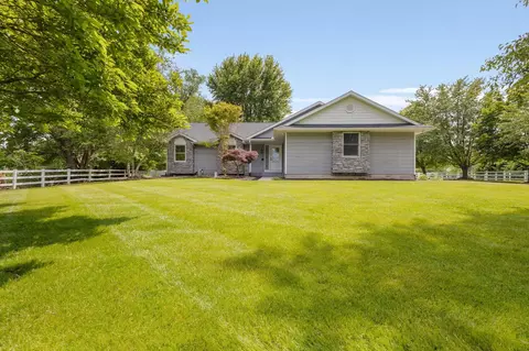 21014 County Road 20 Rd, Goshen, IN 46528