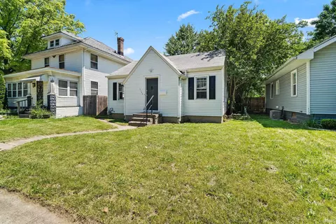 3105 Plaza Dr, Fort Wayne, IN 46806