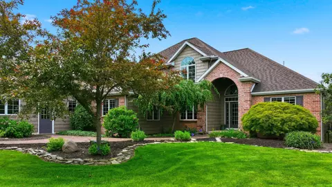 11332 Trentman Rd, Fort Wayne, IN 46816