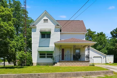 101 Wolcott St, Wolcottville, IN 46795