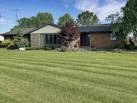 2028 N Shiloh Rd, Jasper, IN 47546